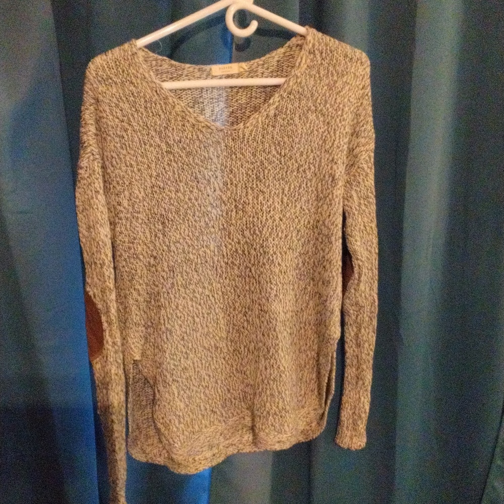 Grey Size M, Harper Heritage Sweater, brown suede elbows
